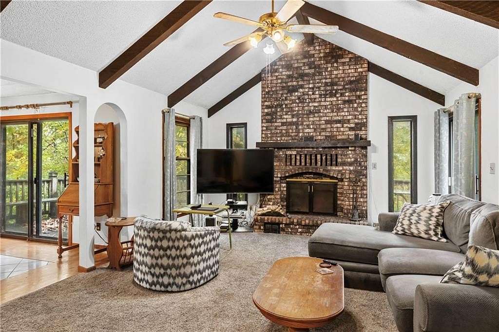 10.5 Acres of Land with Home for Sale in Kearney, Missouri