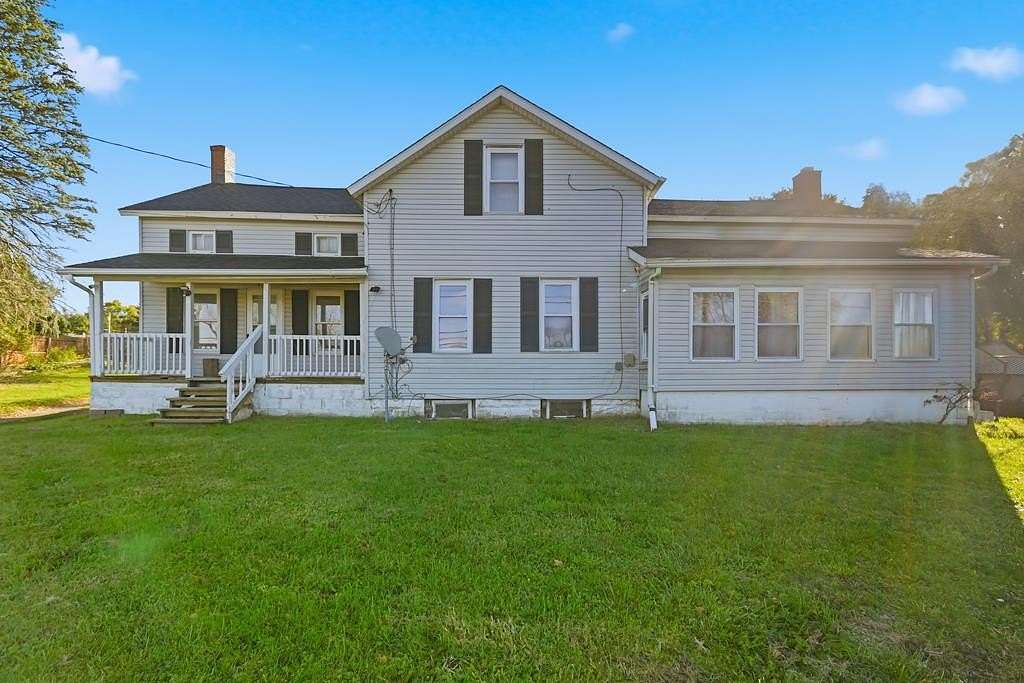 1.74 Acres of Residential Land with Home for Sale in Mansfield, Ohio