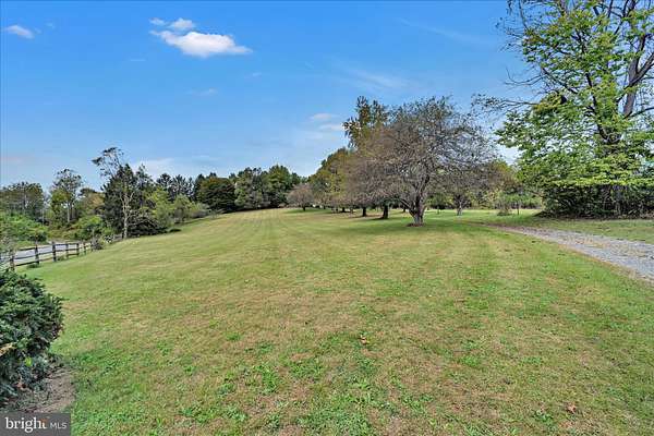 3.16 Acres of Residential Land for Auction in Bernville, Pennsylvania