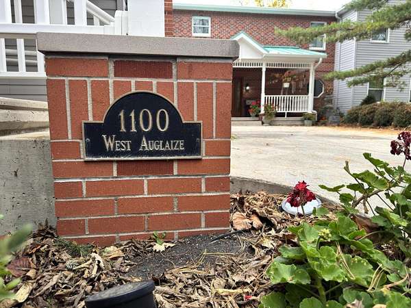 8.37 Acres of Residential Land with Home for Sale in Wapakoneta, Ohio