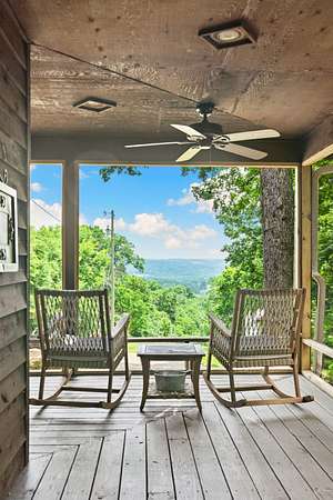 8.8 Acres of Residential Land with Home for Sale in Culleoka, Tennessee