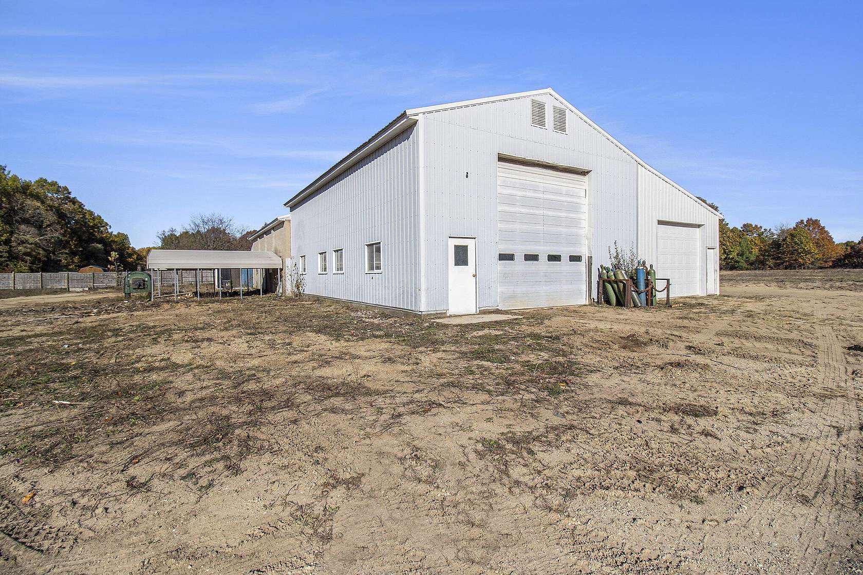 9 Acres of Land for Sale in Pentwater, Michigan