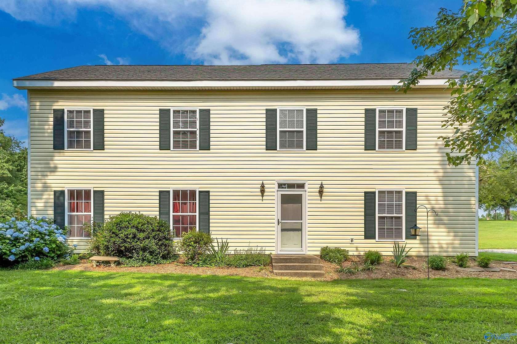 2.4 Acres of Residential Land with Home for Sale in Hartselle, Alabama