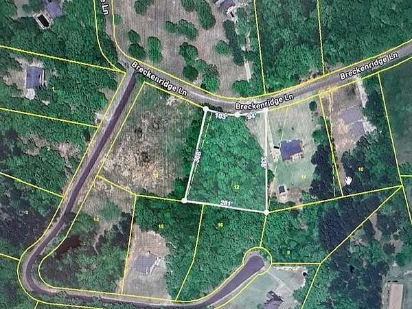 1.69 Acres of Residential Land for Sale in Savannah, Tennessee