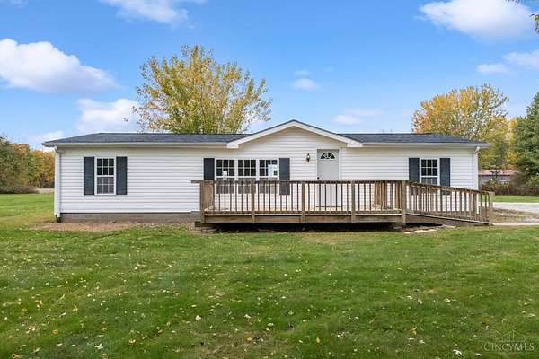 1.58 Acres of Residential Land with Home for Sale in Lynchburg, Ohio