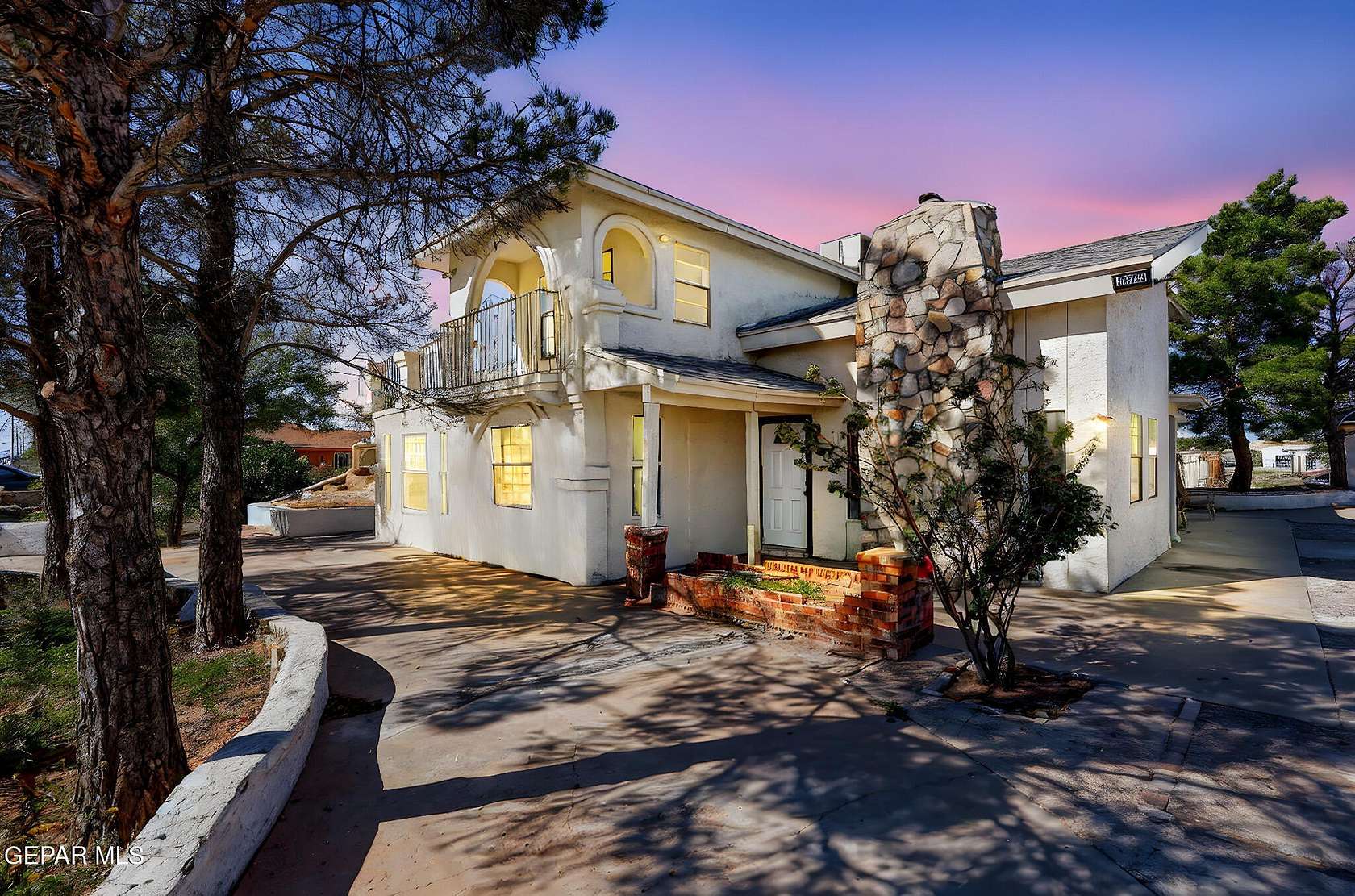 1.74 Acres of Mixed-Use Land for Sale in El Paso, Texas