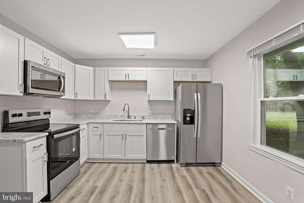 1.53 Acres of Residential Land with Home for Sale in Colonial Beach, Virginia