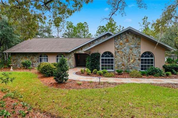 2.17 Acres of Residential Land with Home for Sale in Beverly Hills, Florida