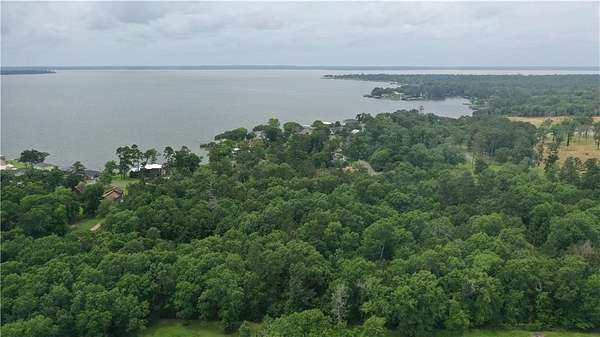 0.68 Acres of Residential Land for Sale in Livingston, Texas
