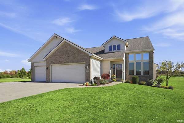 3.84 Acres of Residential Land with Home for Sale in Columbia City, Indiana