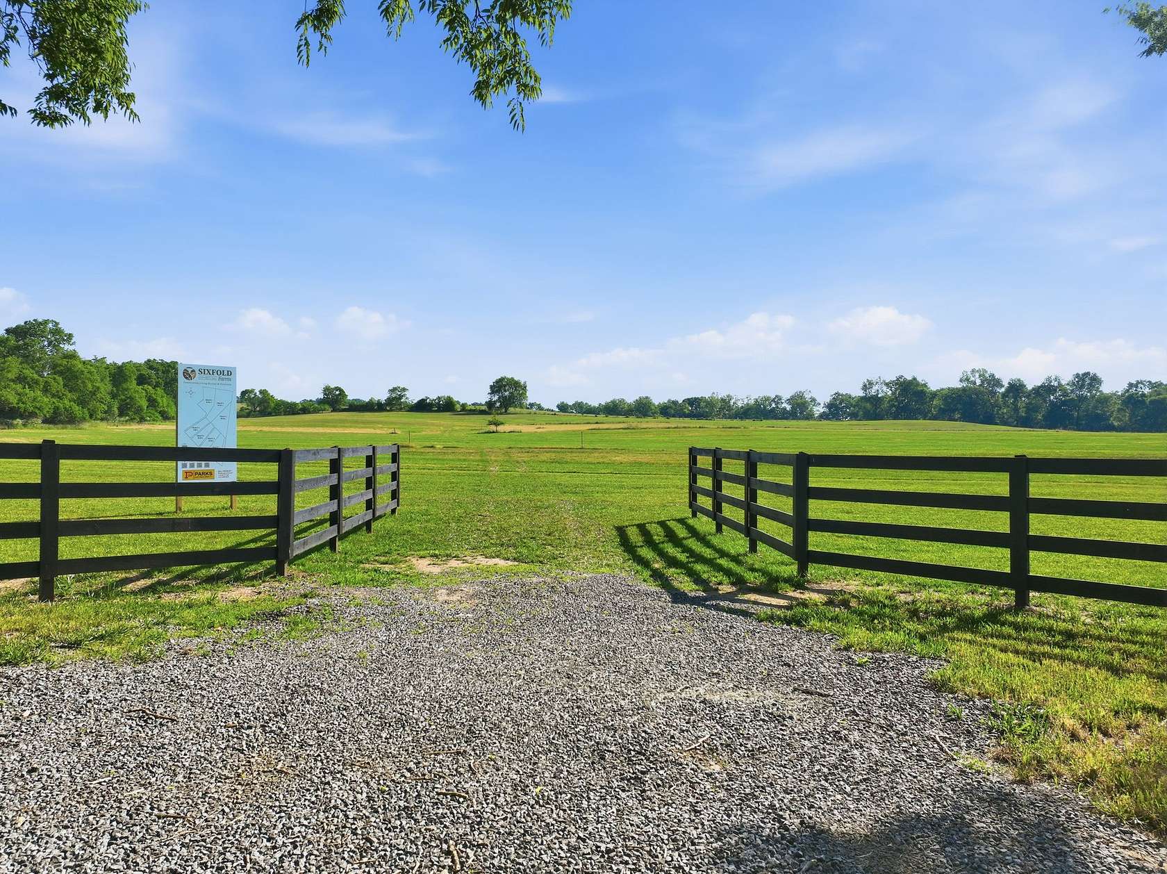 8.75 Acres of Residential Land for Sale in Gallatin, Tennessee