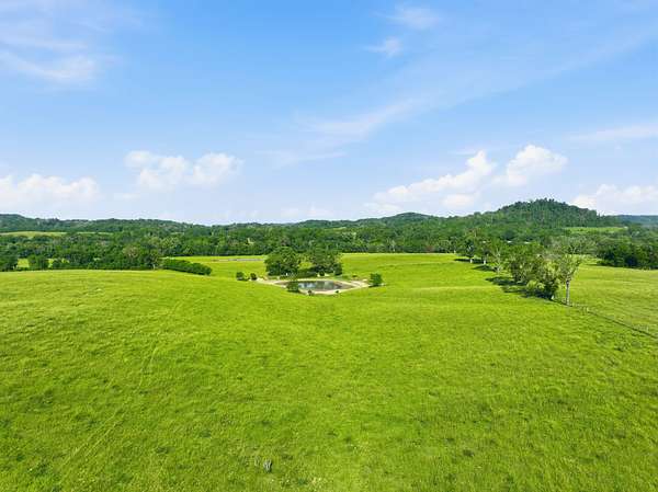 13.5 Acres of Land for Sale in Gallatin, Tennessee