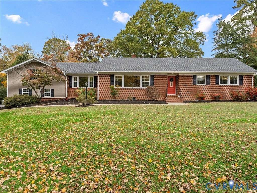 6.23 Acres of Residential Land with Home for Sale in Jetersville, Virginia