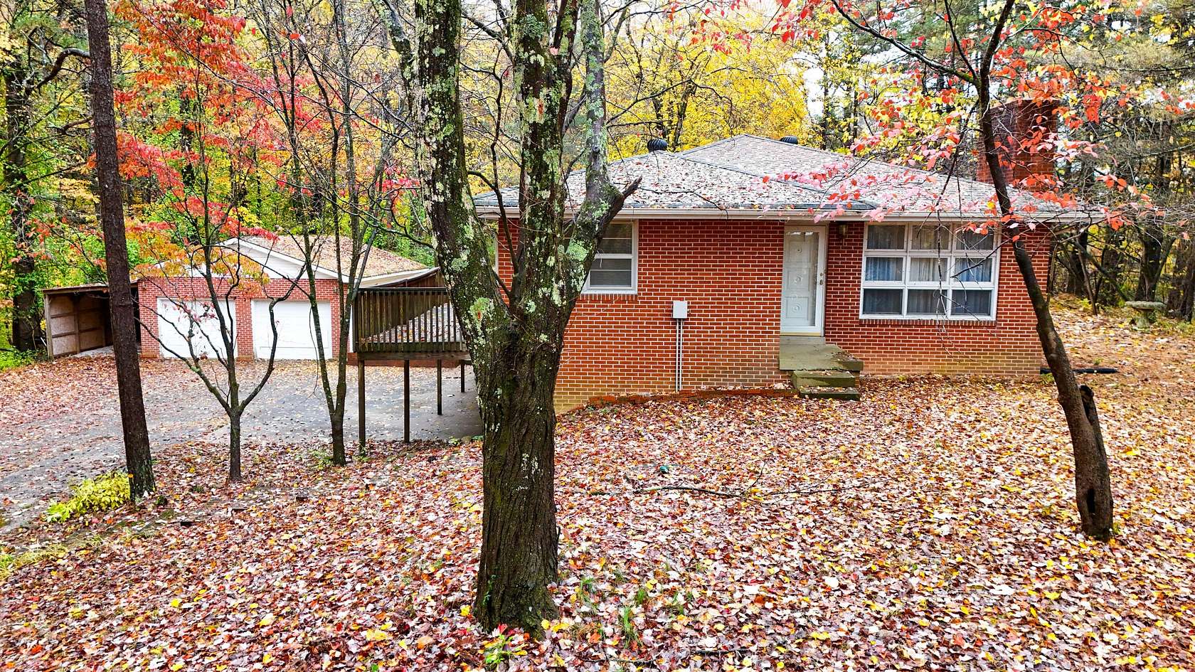 6.5 Acres of Improved Mixed-Use Land for Sale in London, Kentucky