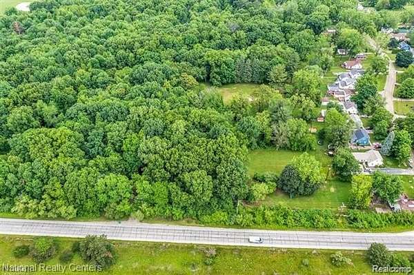 0.31 Acres of Residential Land for Sale in Belleville, Michigan