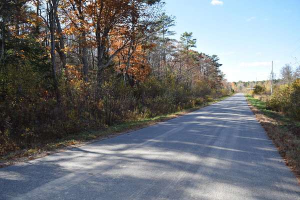 1.59 Acres of Residential Land for Sale in West Gardiner Town, Maine