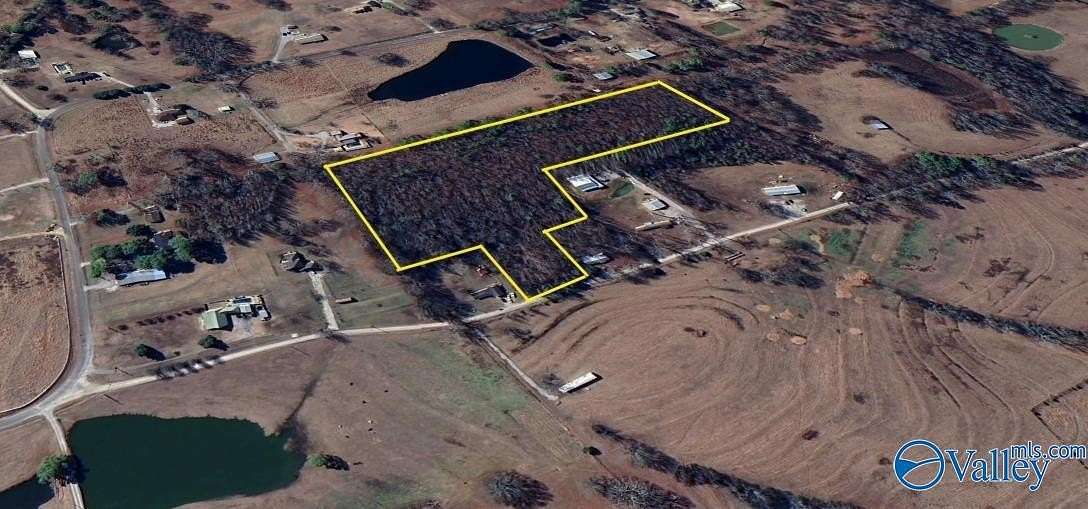 10.6 Acres of Land for Sale in Town Creek, Alabama