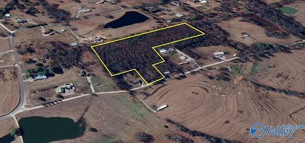 10.6 Acres of Land for Sale in Town Creek, Alabama