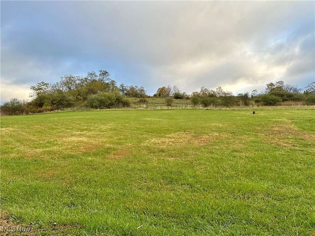 1 Acre of Residential Land for Sale in Weirton, West Virginia