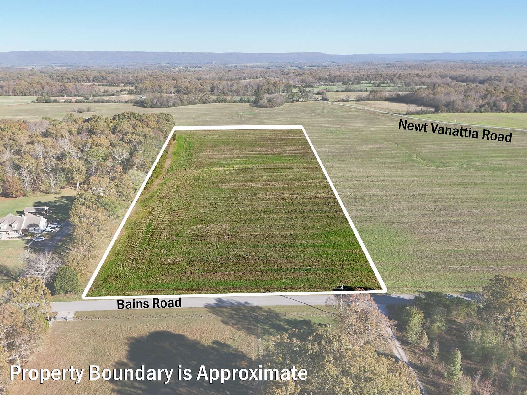 9 Acres of Residential Land for Sale in Hillsboro, Tennessee