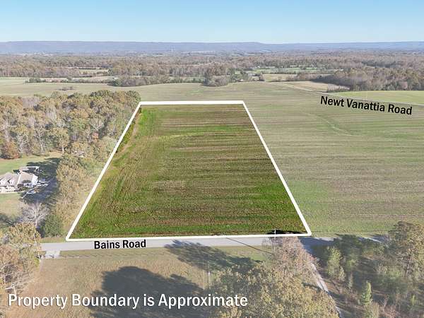 9 Acres of Residential Land for Sale in Hillsboro, Tennessee