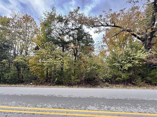 19.3 Acres of Land for Sale in Alvaton, Kentucky