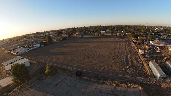 1.25 Acres of Mixed-Use Land for Sale in Hanford, California