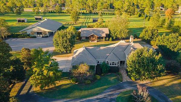 12.9 Acres of Land with Home for Sale in Aiken, South Carolina