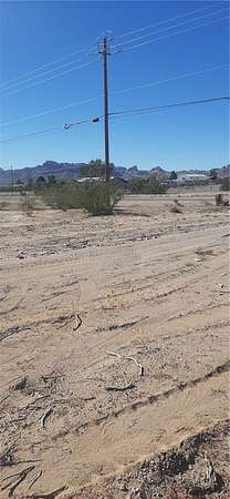 20 Acres of Land for Sale in Golden Valley, Arizona