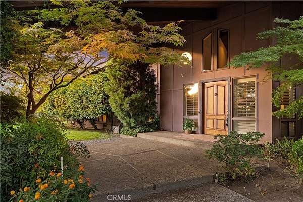 2.88 Acres of Residential Land with Home for Sale in Chico, California