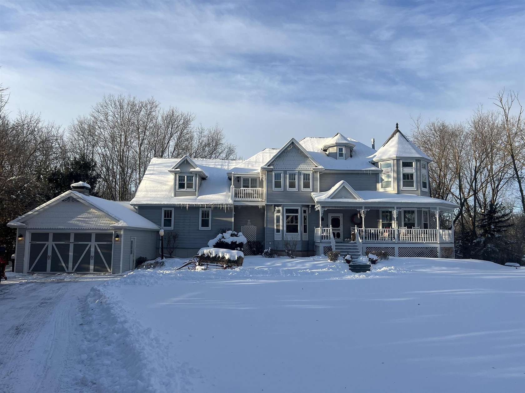 2.12 Acres of Residential Land with Home for Sale in Combined Locks, Wisconsin