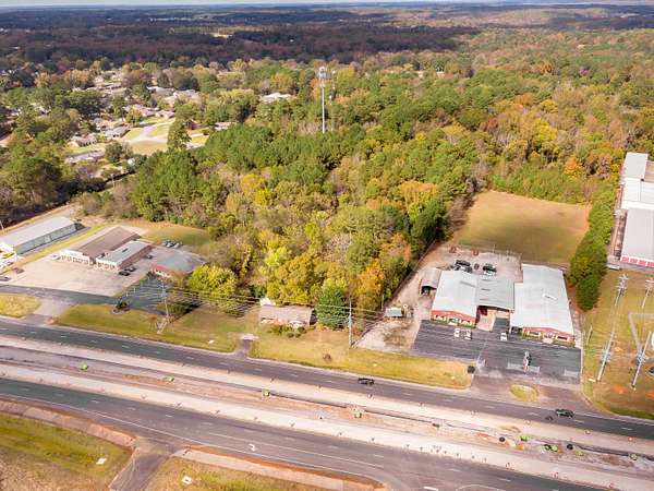 3.19 Acres of Improved Mixed-Use Land for Sale in Florence, Alabama