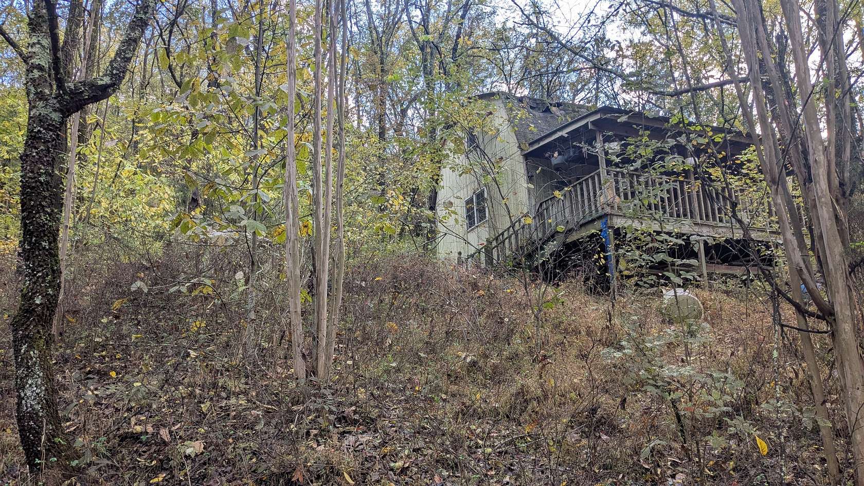 10 Acres of Residential Land for Sale in Lebanon, Tennessee