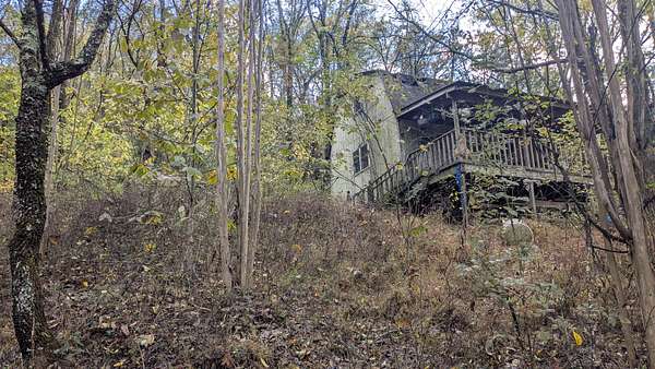 10 Acres of Residential Land for Sale in Lebanon, Tennessee