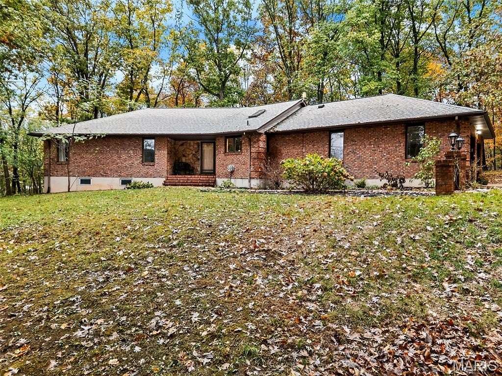 5 Acres of Residential Land with Home for Sale in Hillsboro, Missouri