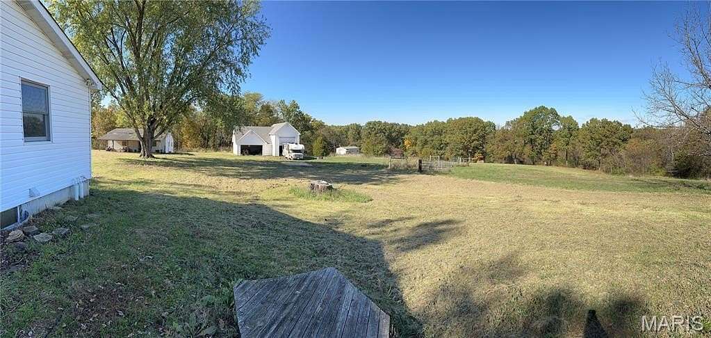18 Acres of Land with Home for Sale in St. Clair, Missouri