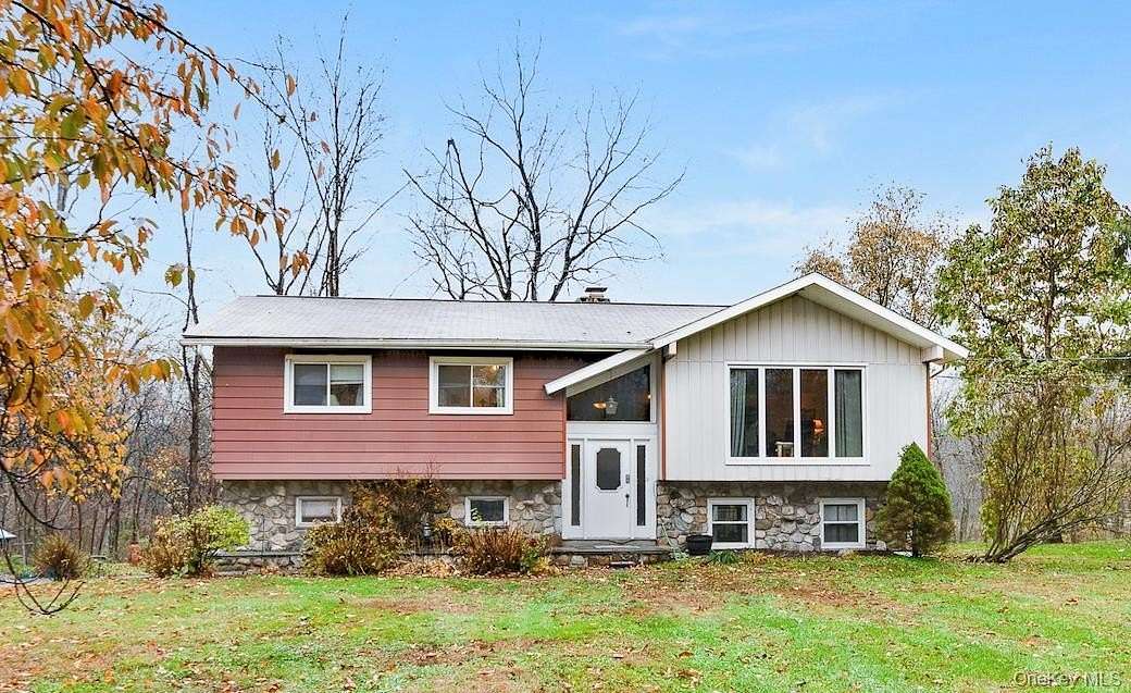 3.8 Acres of Residential Land with Home for Sale in Hopewell Junction, New York