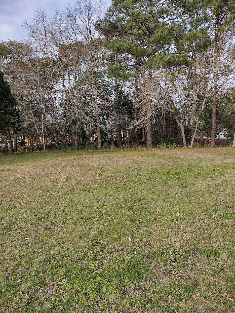 0.5 Acres of Mixed-Use Land for Sale in Hanahan, South Carolina
