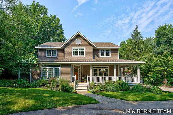 2.5 Acres of Residential Land with Home for Sale in Grand Rapids, Michigan