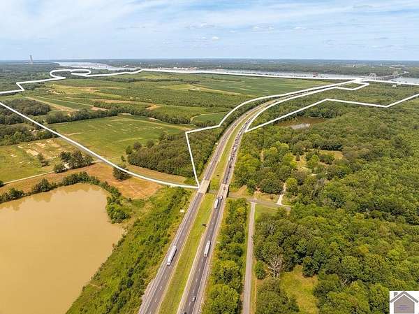 1,268 Acres of Agricultural Land with Home for Auction in Paducah, Kentucky