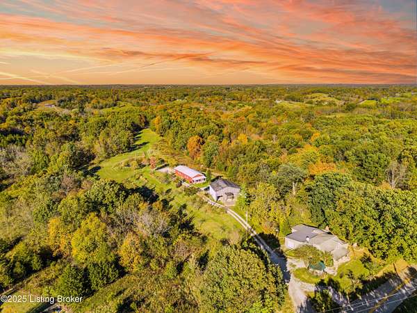 26 Acres of Recreational Land with Home for Sale in Frankfort, Kentucky