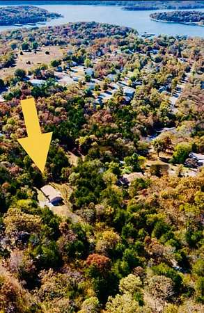 2 Acres of Residential Land with Home for Sale in Reeds Spring, Missouri