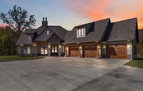 37.3 Acres of Land with Home for Sale in Greensburg, Kentucky