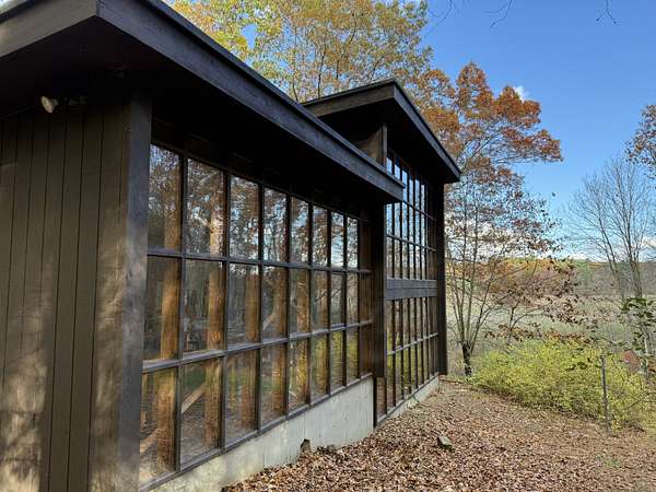 10.7 Acres of Land with Home for Sale in Pomfret, Connecticut