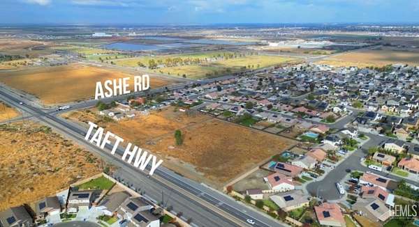 3.46 Acres of Land for Sale in Bakersfield, California