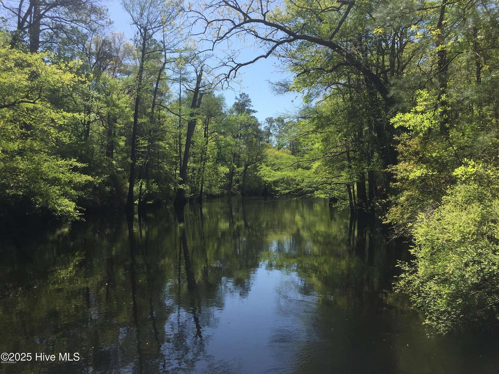 2 Acres of Residential Land for Sale in Burgaw, North Carolina