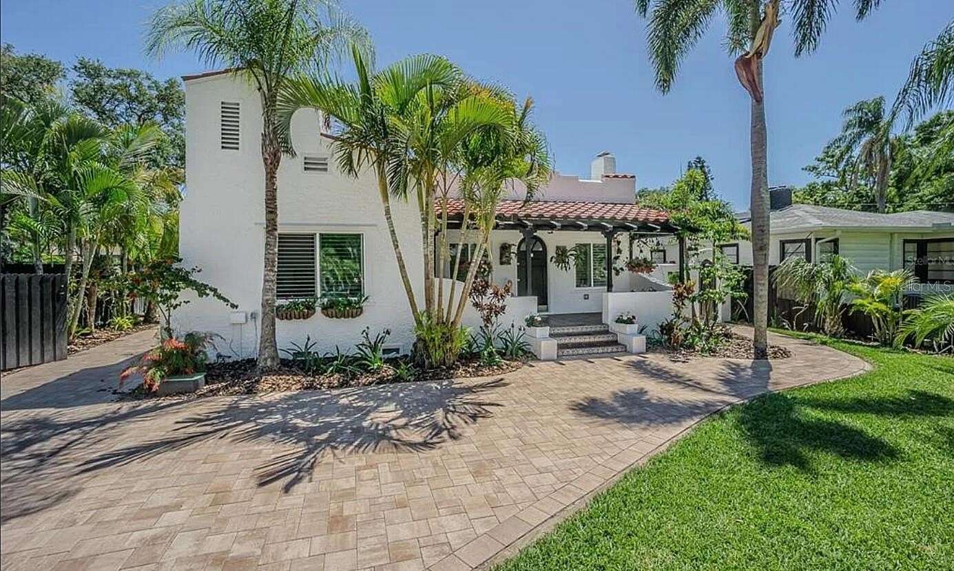 2 Acres of Residential Land with Home for Sale in Clearwater, Florida