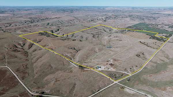 512 Acres of Improved Agricultural Land for Sale in Elwood, Nebraska