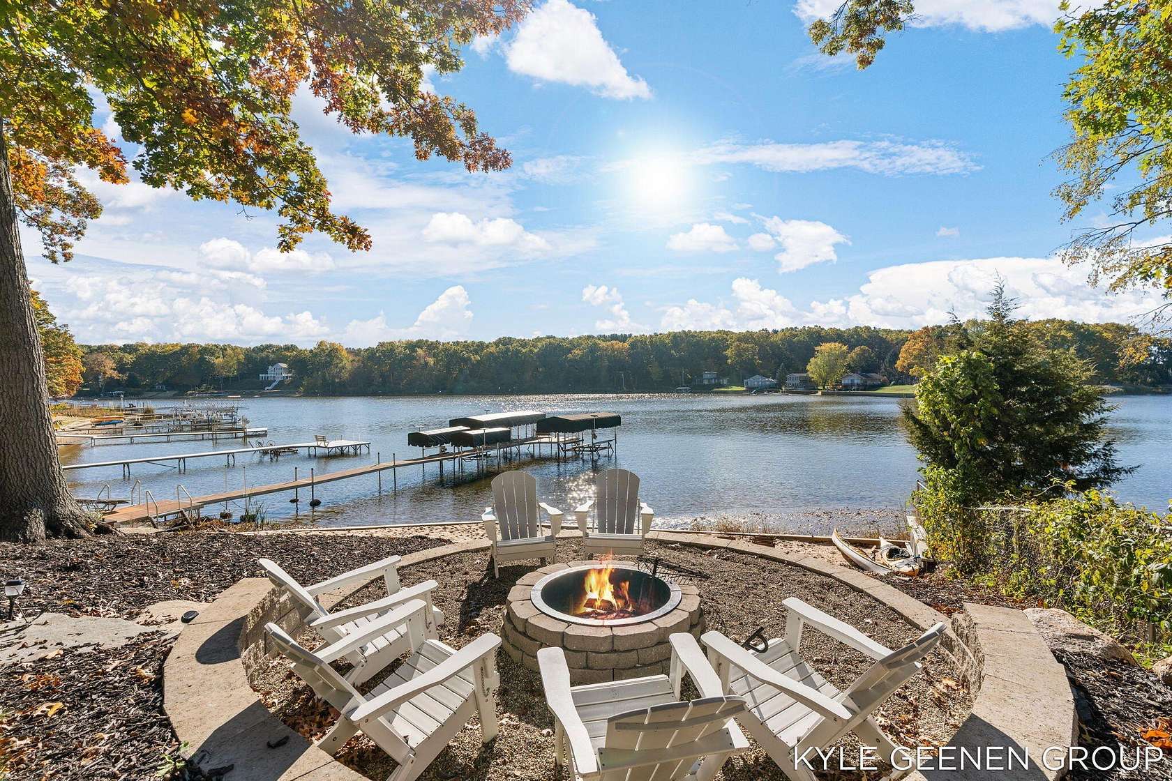 3.23 Acres of Land with Home for Sale in Saugatuck, Michigan