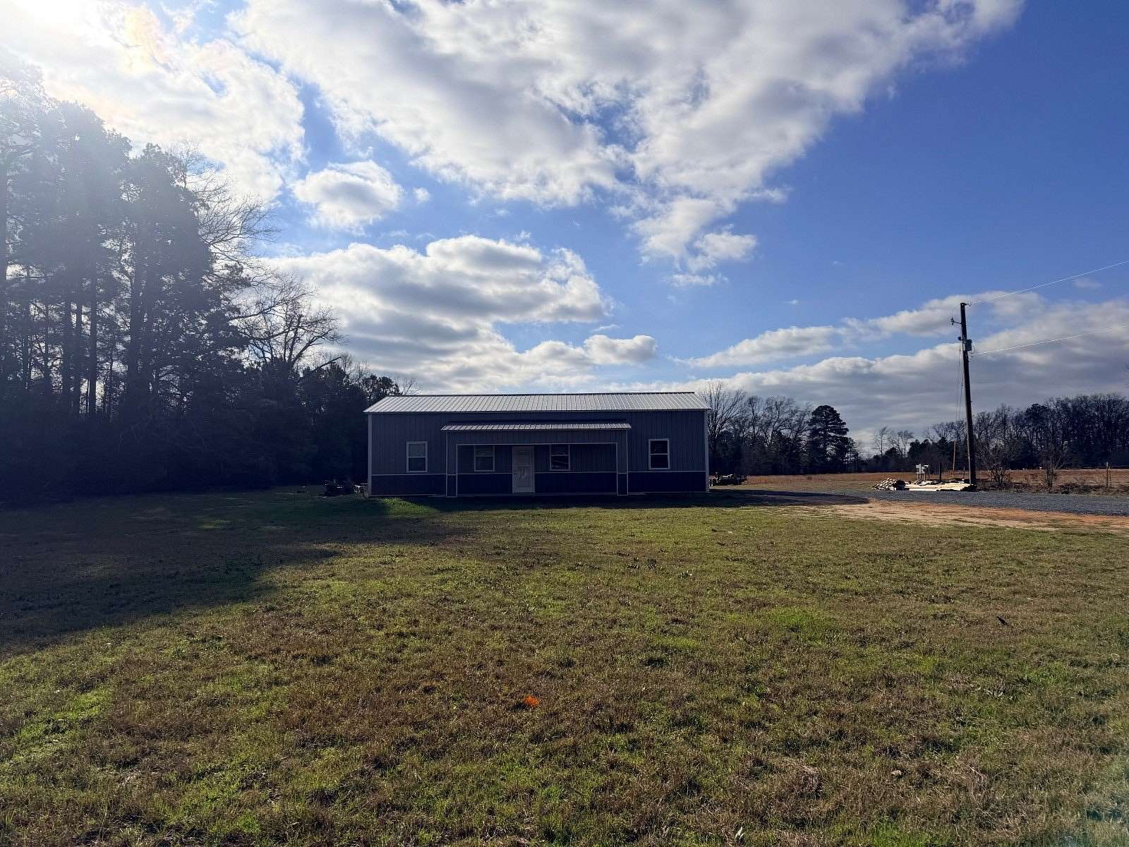 3 Acres of Residential Land with Home for Sale in Ashdown, Arkansas